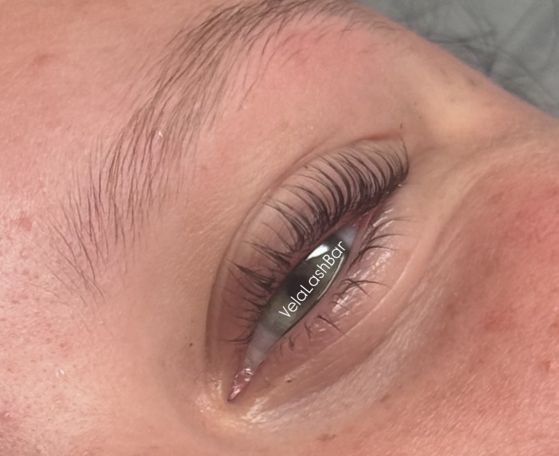 Lash lift and tint